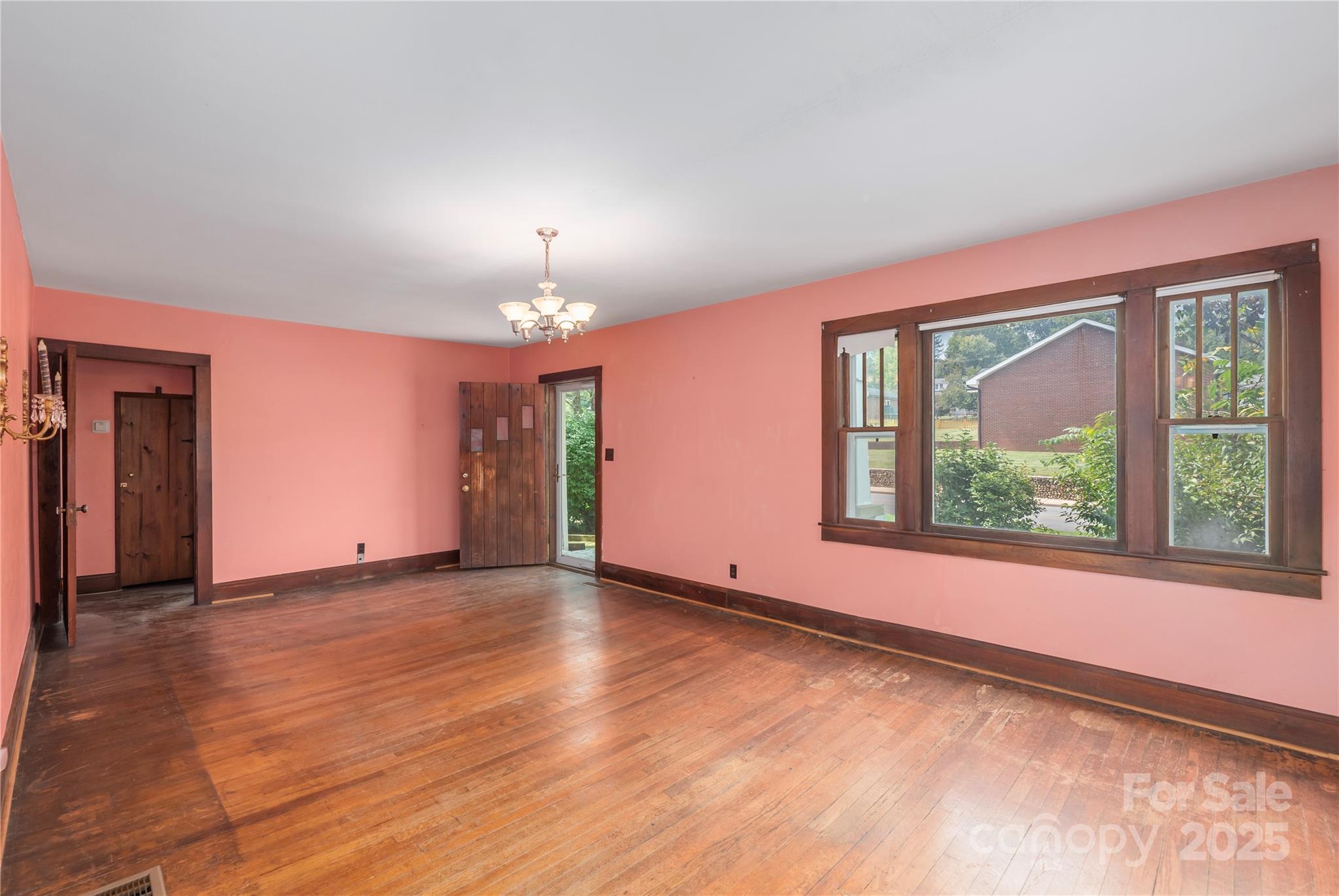 589 Pisgah Drive Canton NC 28716