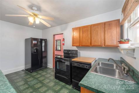 589 Pisgah Drive Canton NC 28716