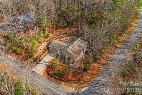 14 Isuhdavga Court Brevard NC 28712