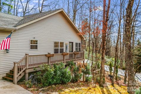 14 Isuhdavga Court Brevard NC 28712