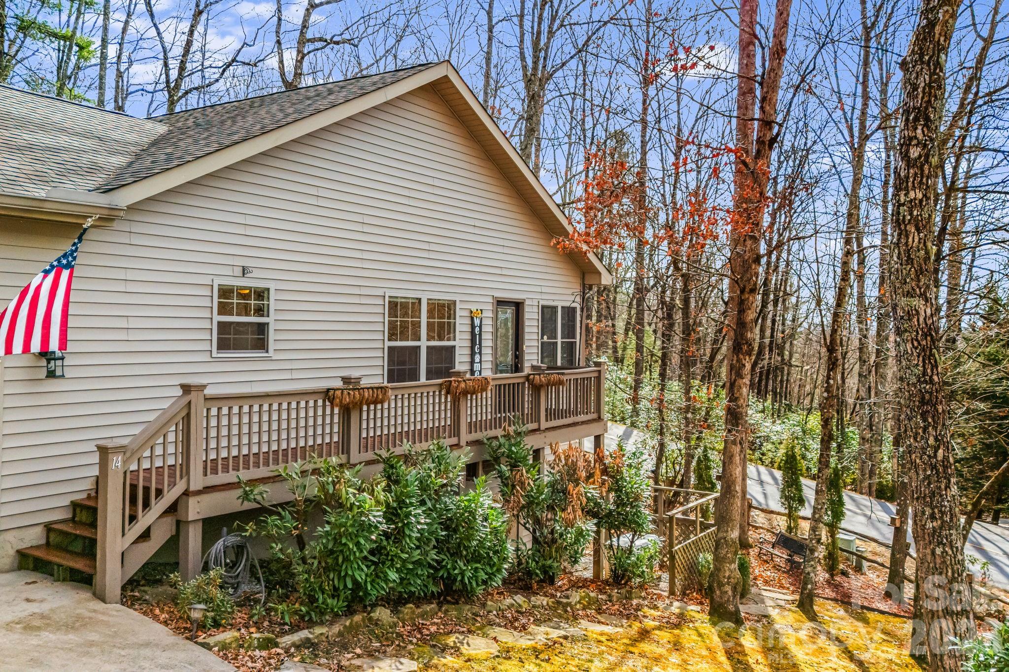 14 Isuhdavga Court Brevard NC 28712