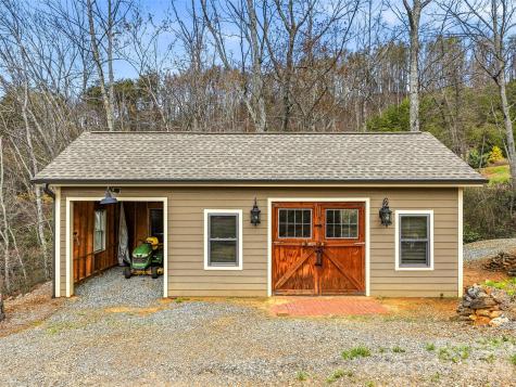 286 Preservation Trail Columbus NC 28722