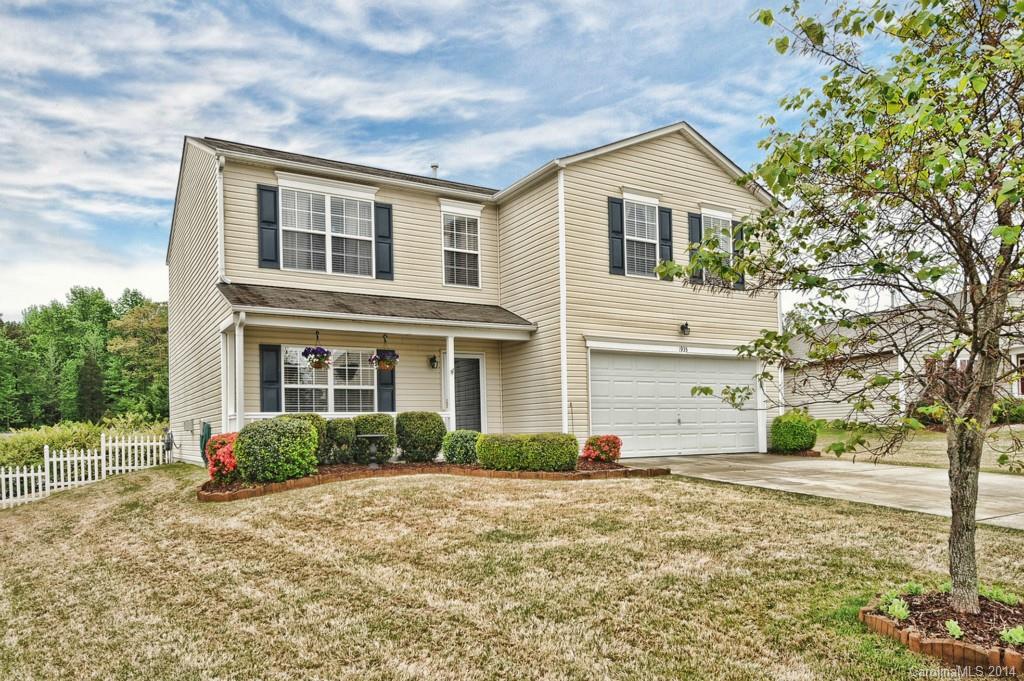 1935 Slumber Oaks Court Huntersville NC 28978