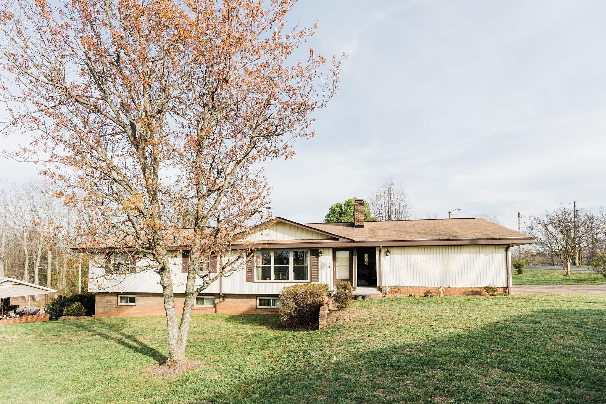 6992 Royal Heights Circle Hickory NC 28602