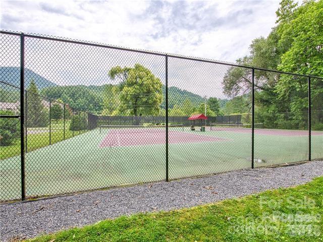 106 Sage Court Maggie Valley NC 28716