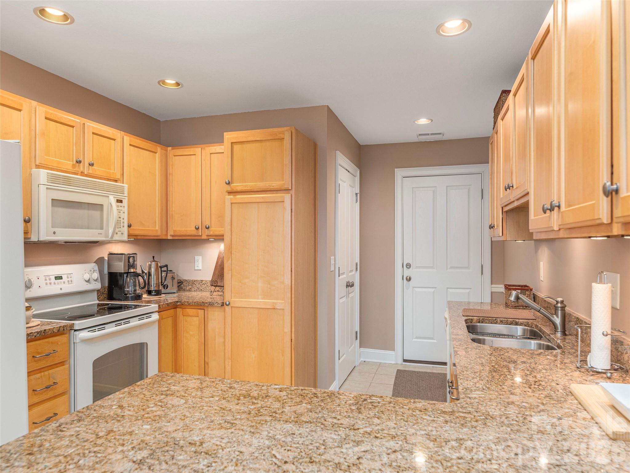 62 Denali Lane Waynesville NC 28786
