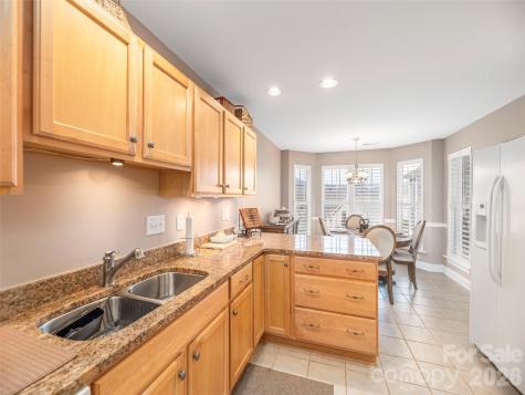 62 Denali Lane Waynesville NC 28786