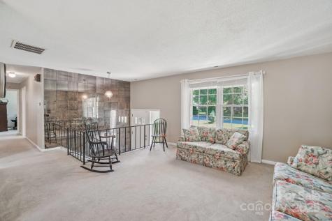 25 Hazel Court Brevard NC 28712