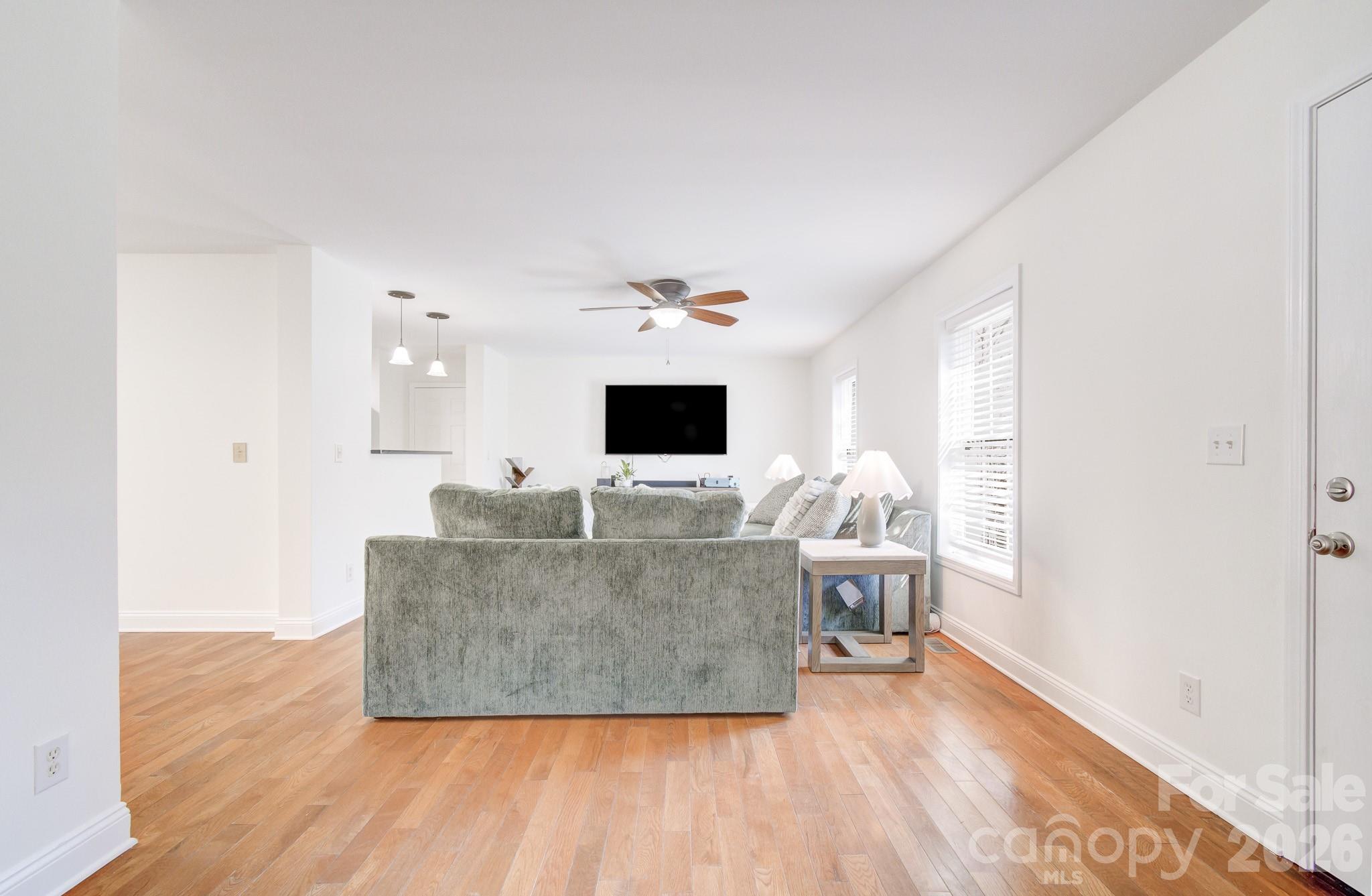 122 Loggers Run Hendersonville NC 28739