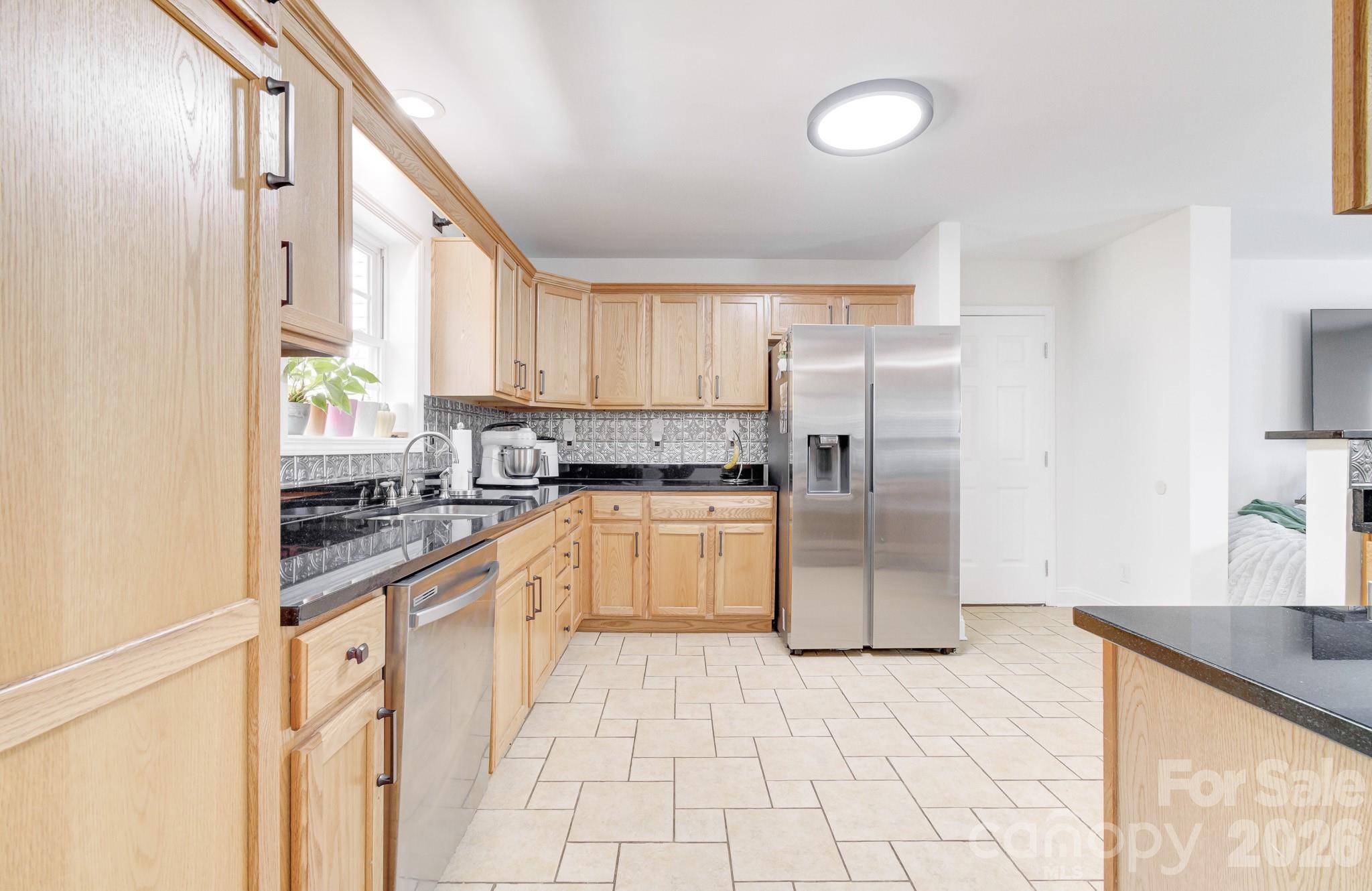 122 Loggers Run Hendersonville NC 28739