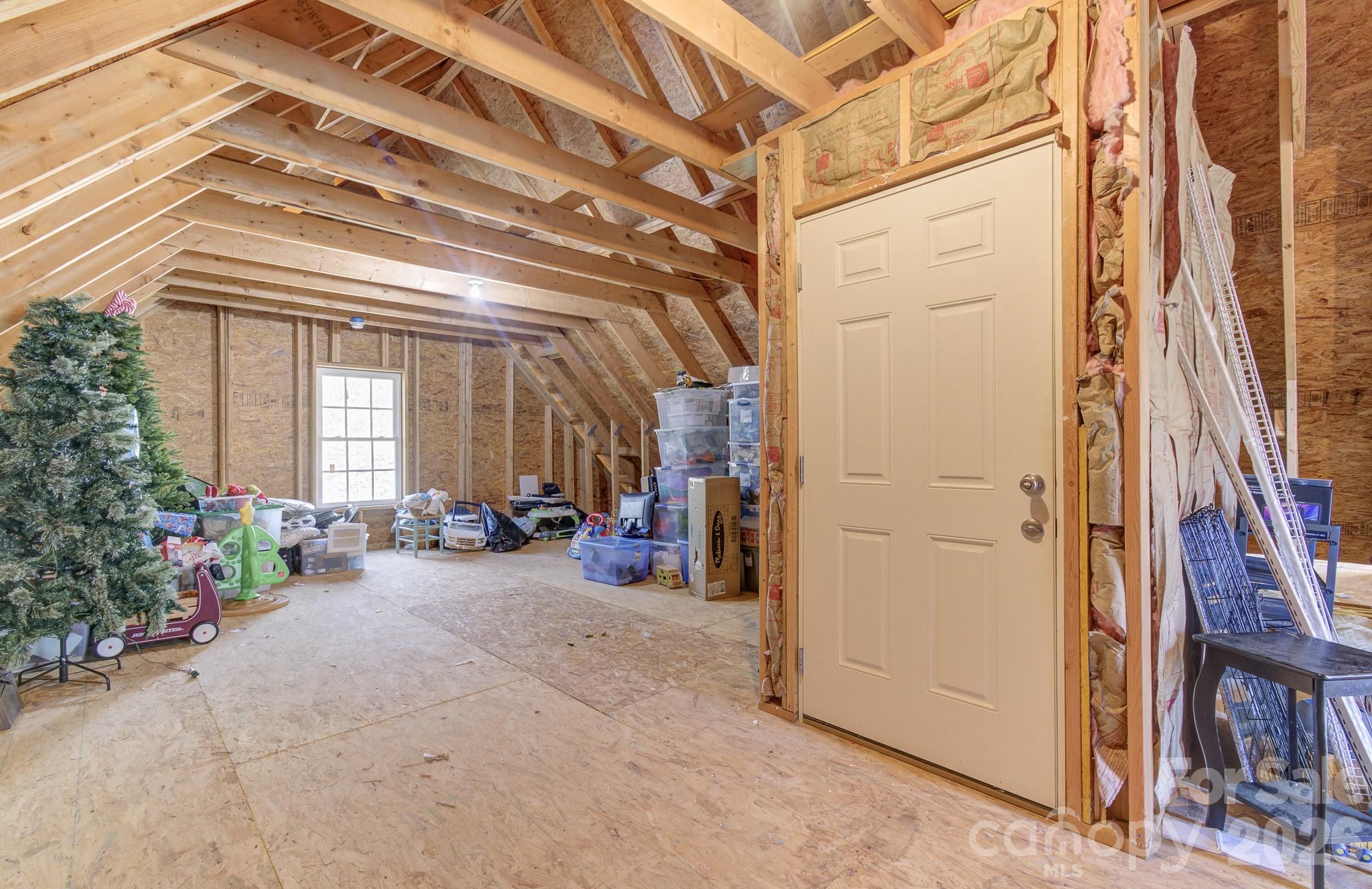 122 Loggers Run Hendersonville NC 28739