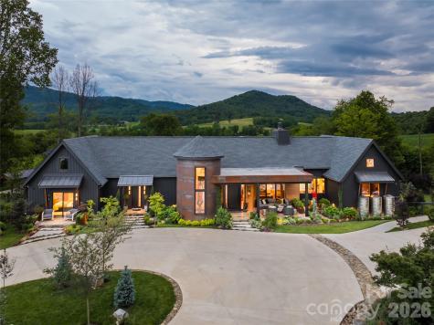163 Annabelle Linn Drive Fairview NC 28730
