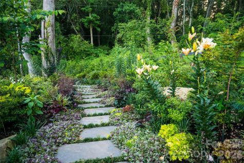 163 Annabelle Linn Drive Fairview NC 28730