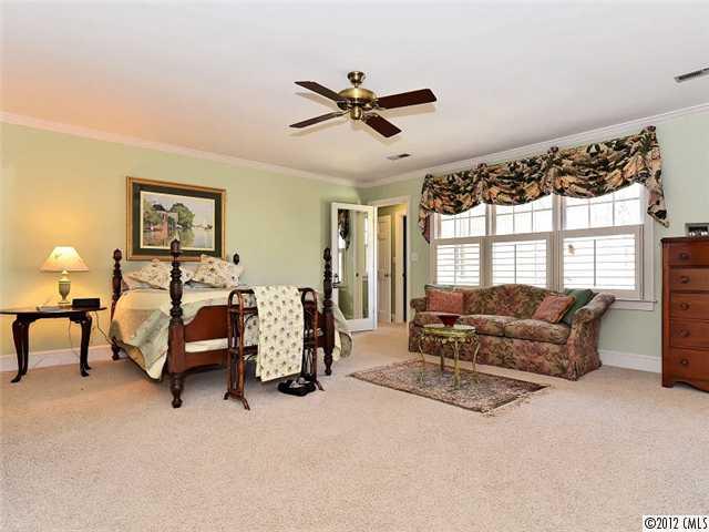 1300 Chadsford Place Charlotte NC 28211