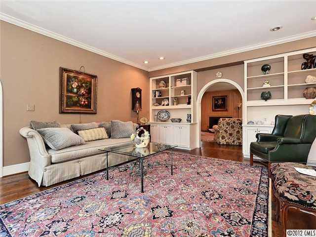1300 Chadsford Place Charlotte NC 28211