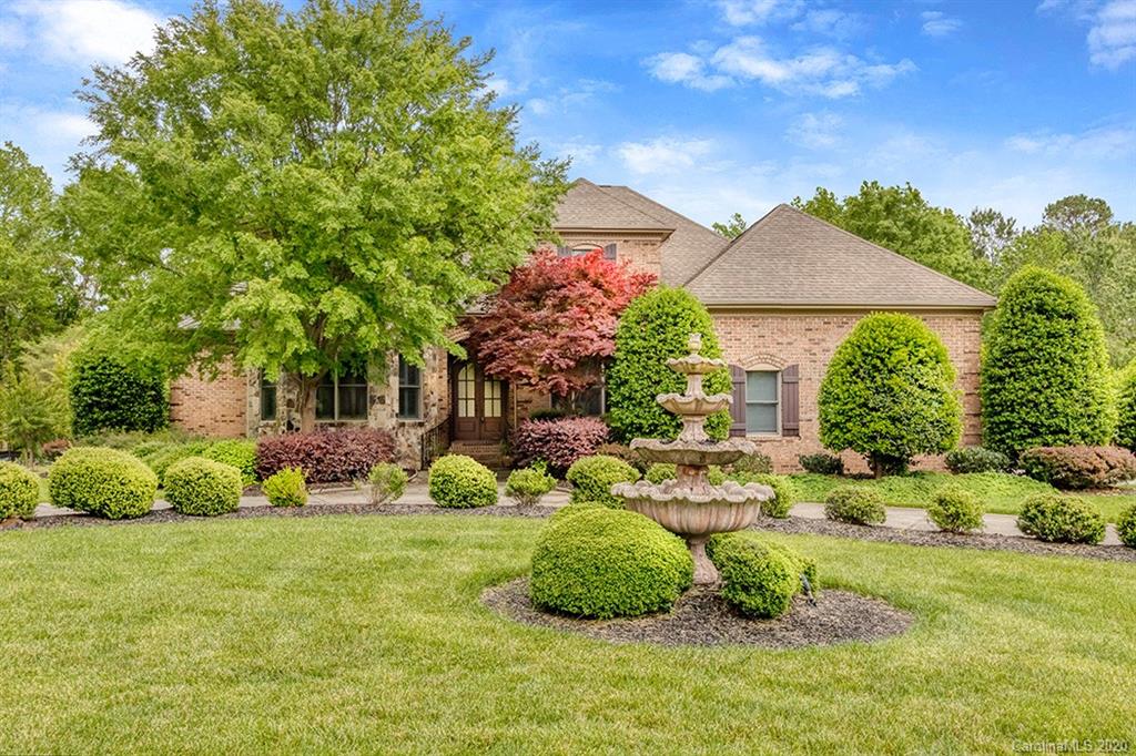 9003 Caliterra Drive Matthews NC 28104
