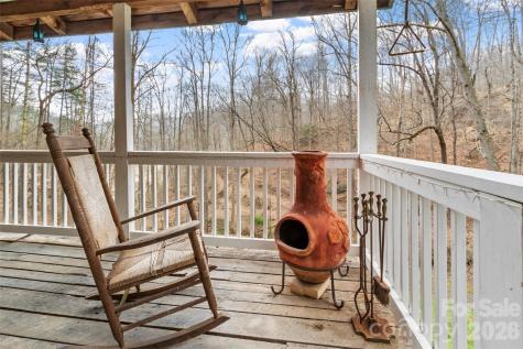 2701 Roses Branch Road Bakersville NC 28705