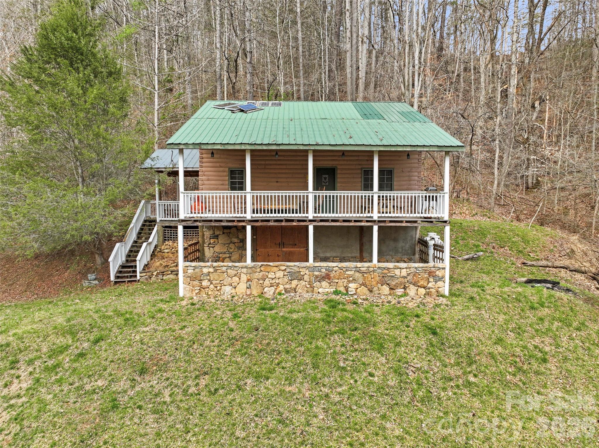 2701 Roses Branch Road Bakersville NC 28705