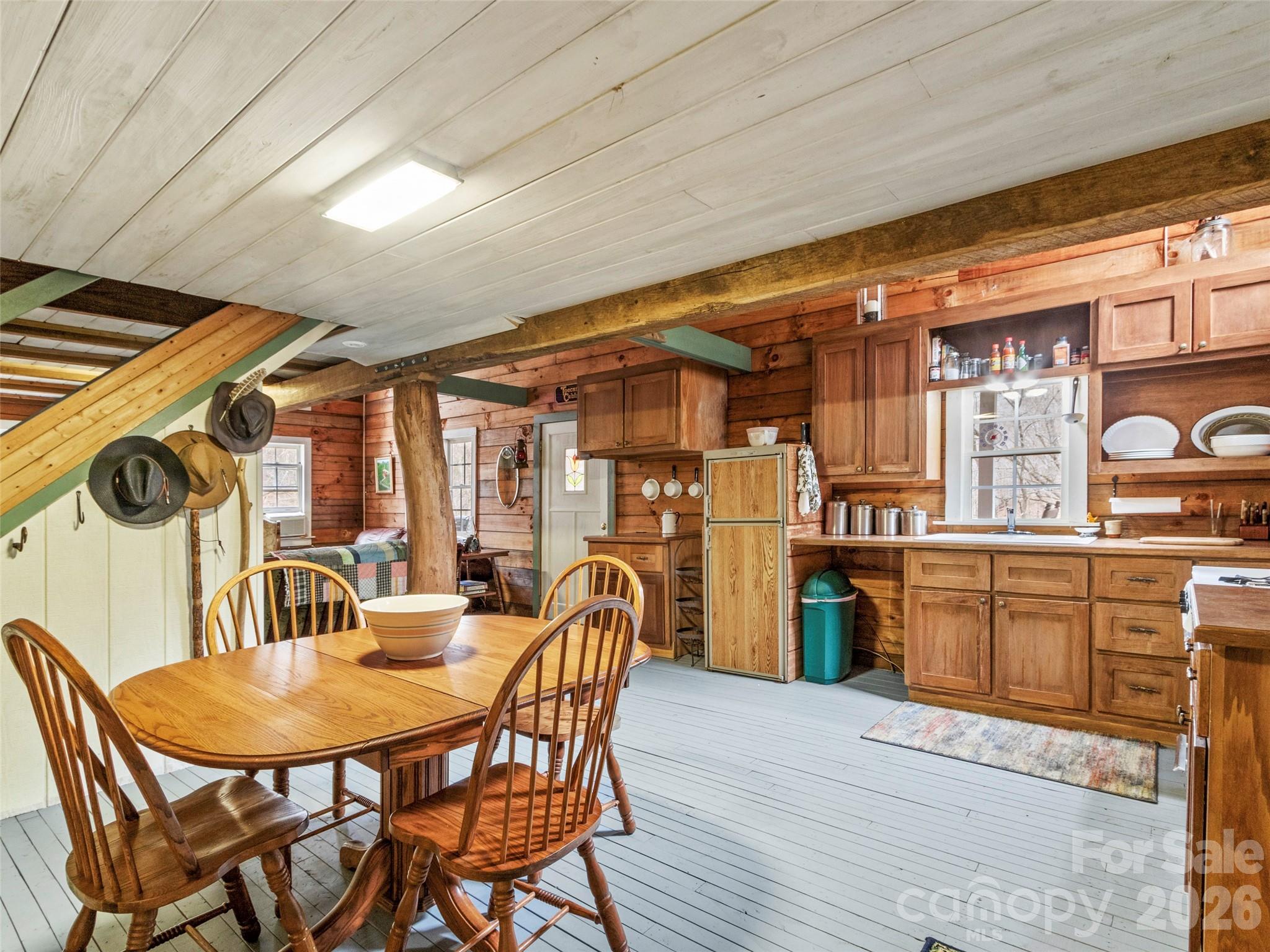 2701 Roses Branch Road Bakersville NC 28705