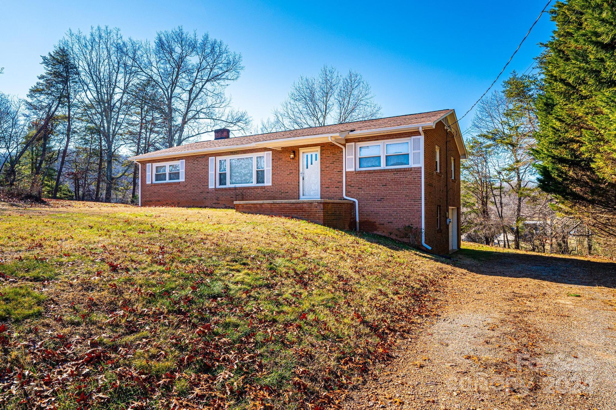 3846 Powell Drive S Hickory NC 28602