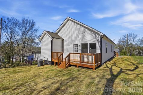 289 Hilltop Avenue SW Concord NC 28025