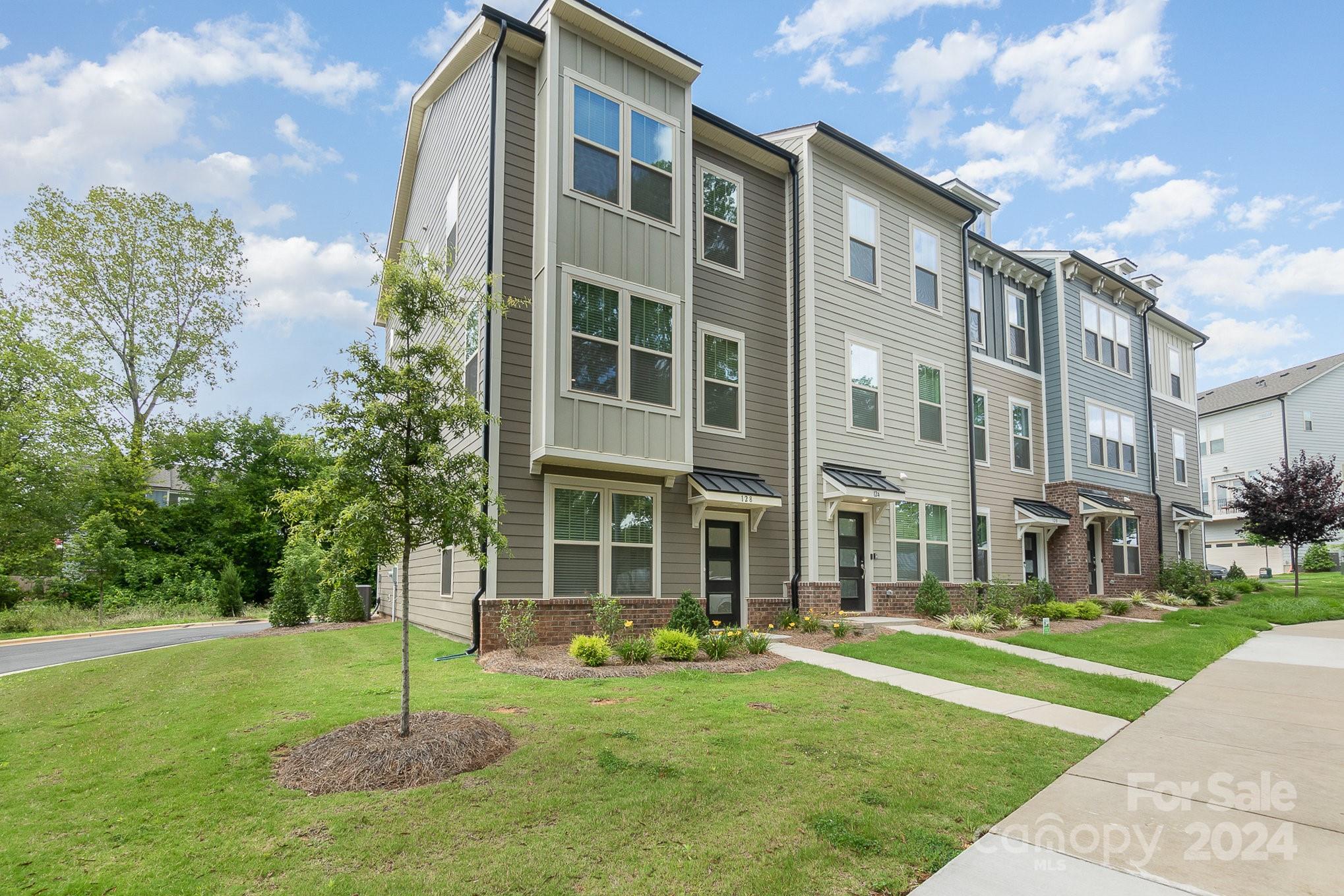 128 Judson Avenue Charlotte NC 28208