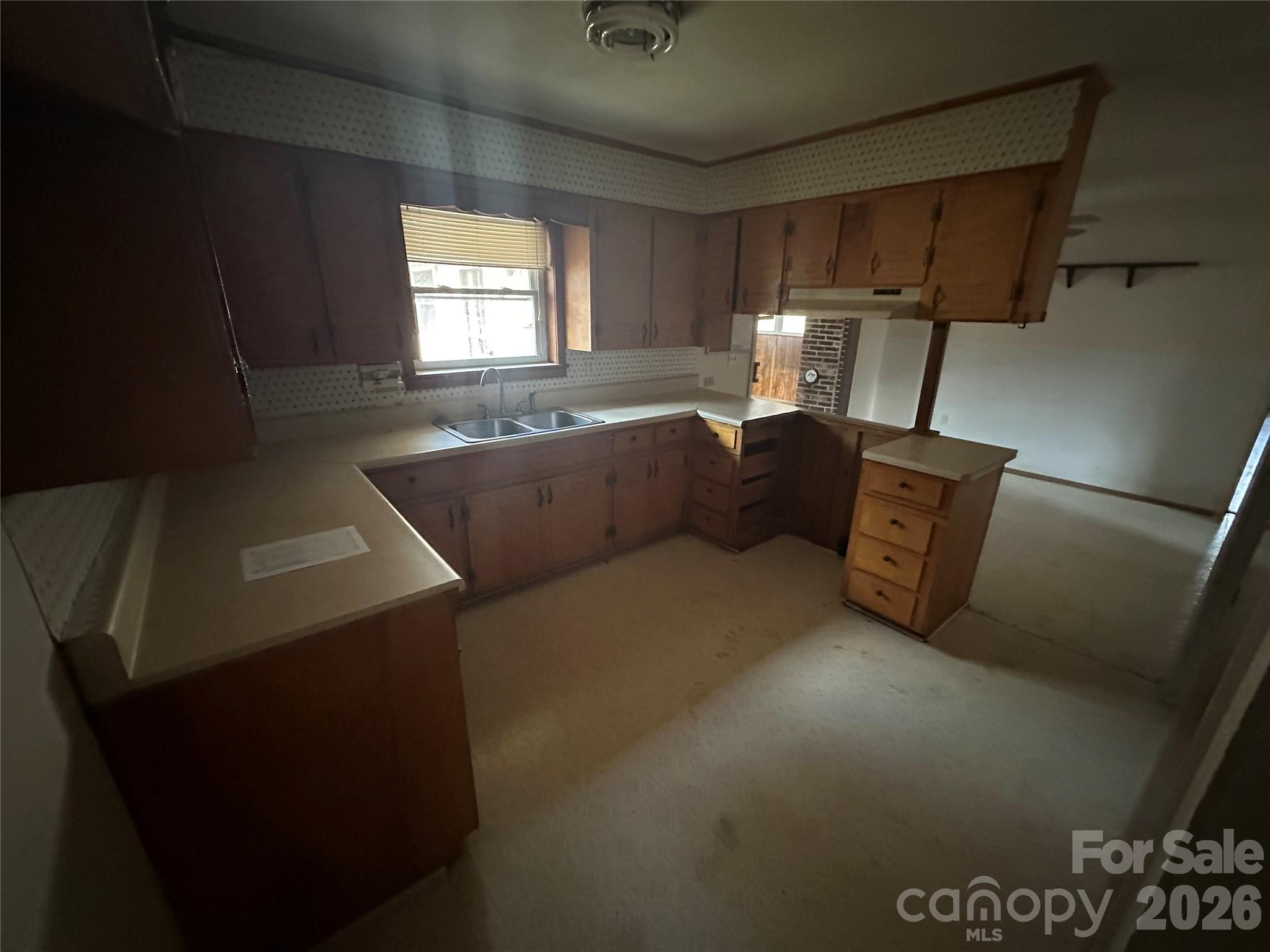 129 Ridgecrest Avenue Marble NC 28905