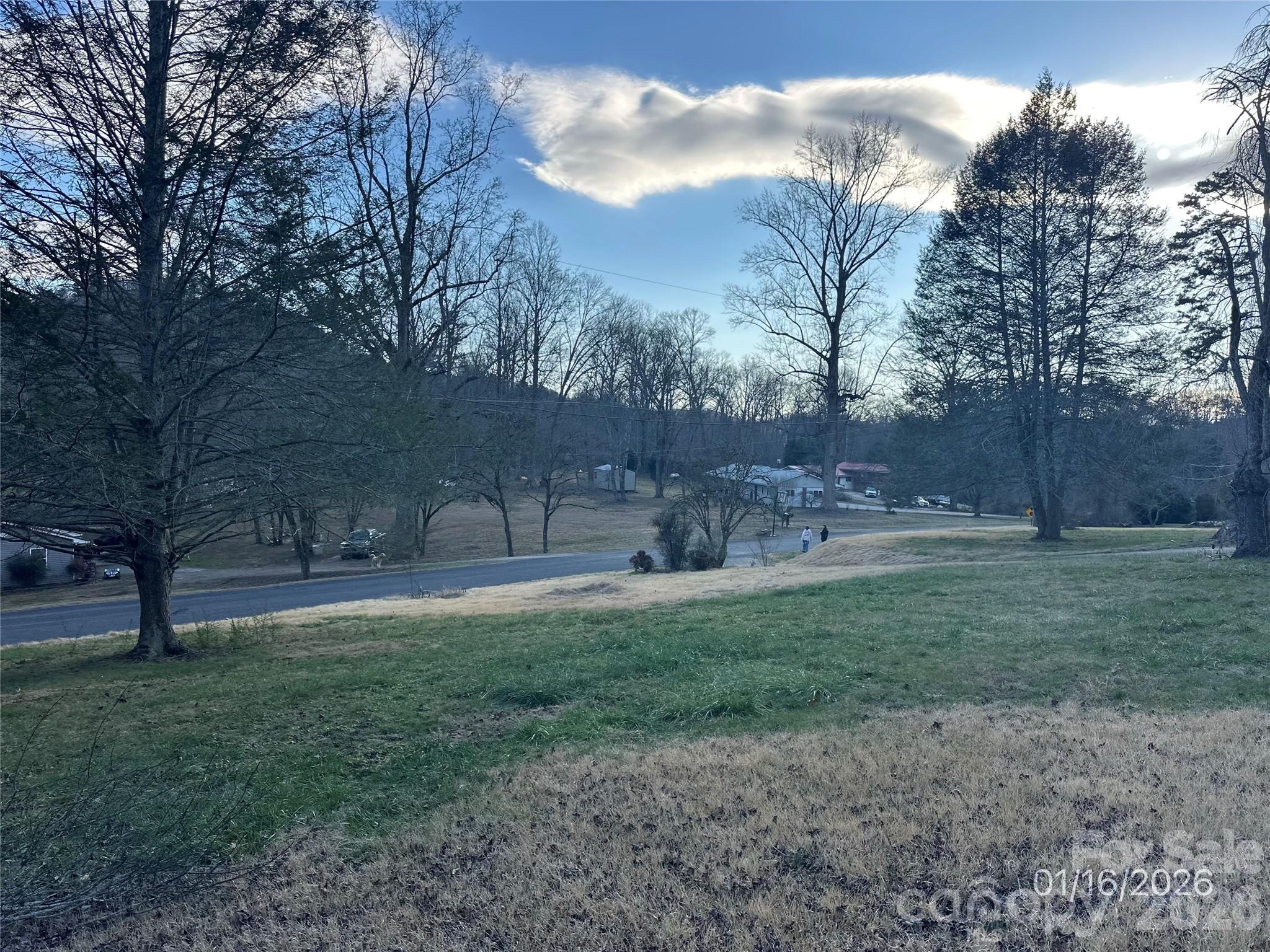 129 Ridgecrest Avenue Marble NC 28905
