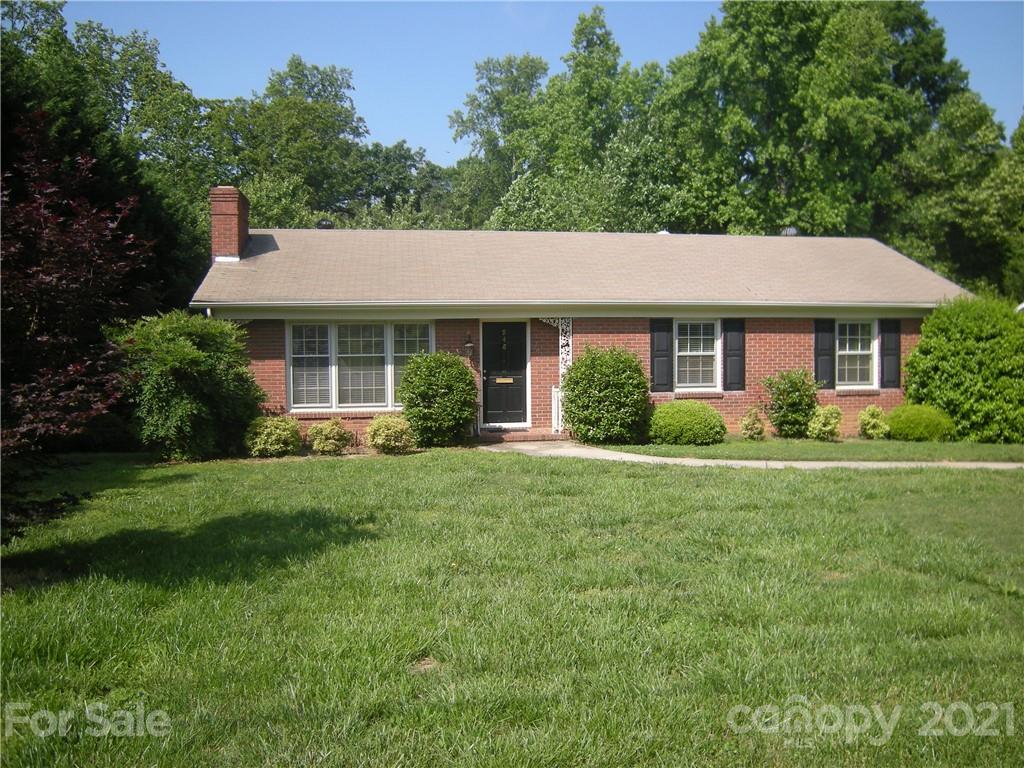 948 Heather Lane Charlotte NC 28209