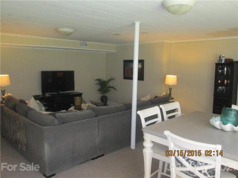 948 Heather Lane Charlotte NC 28209
