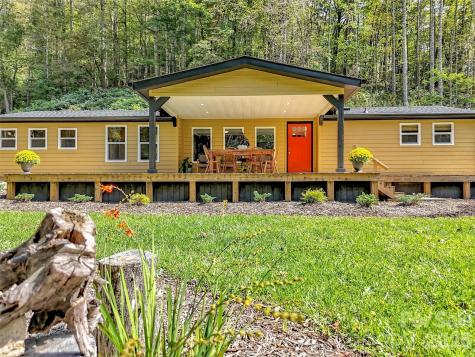 70 Icicle Ridge Road Sylva NC 28779