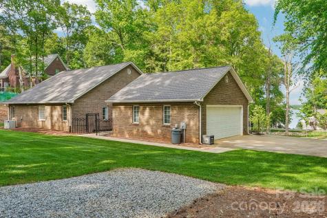 361 Stonemarker Road Mooresville NC 28117