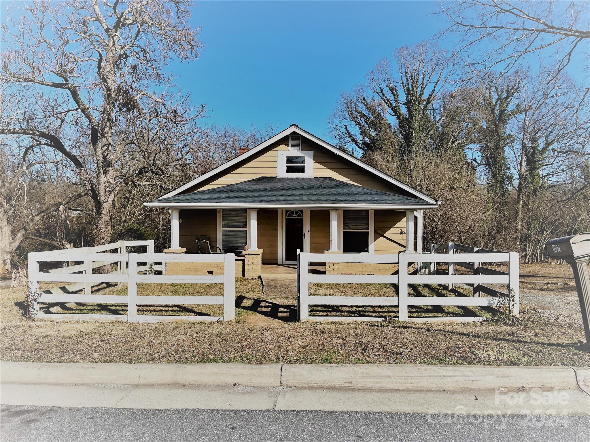 1192 7th Avenue SW Hickory NC 28602