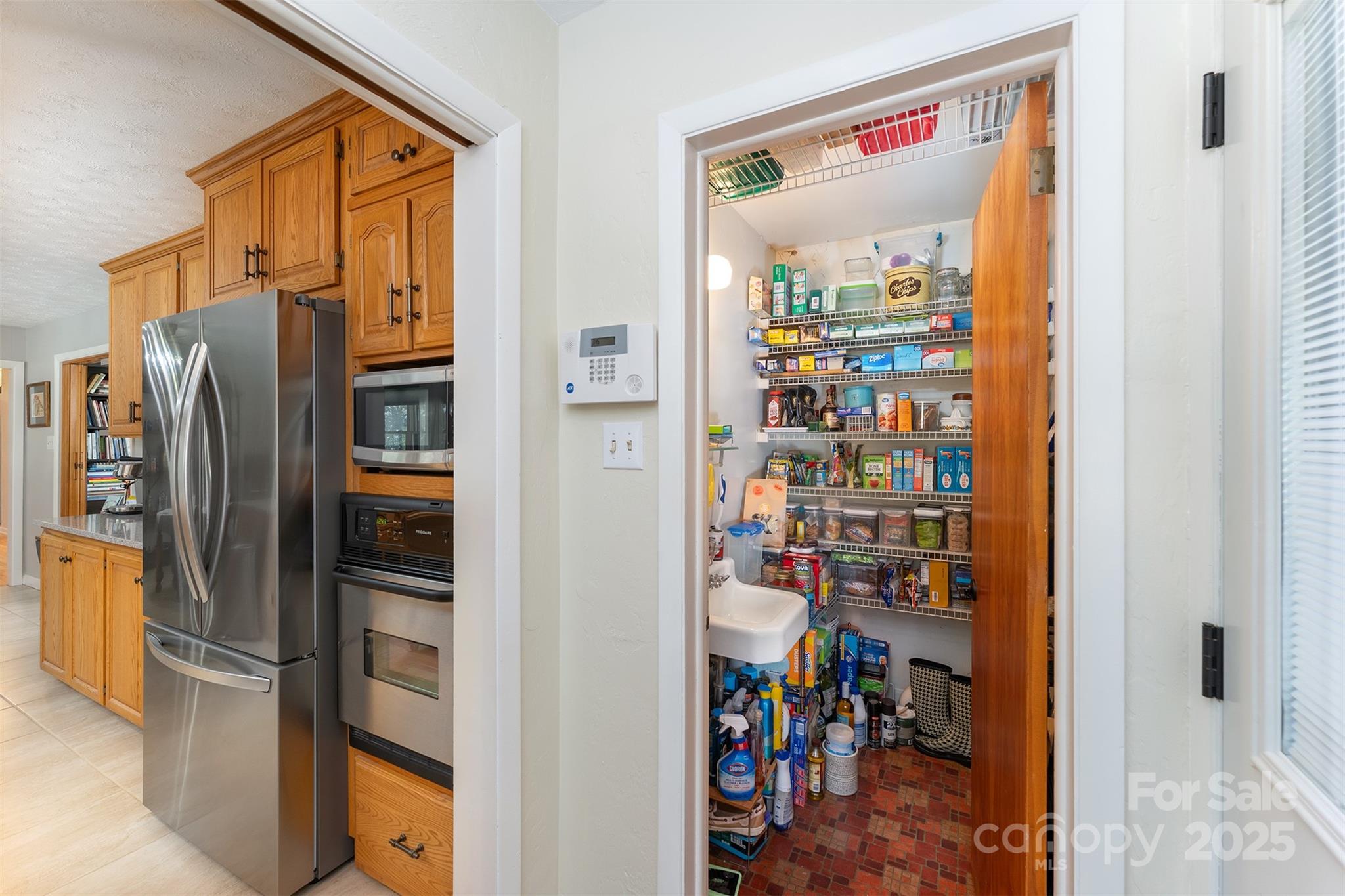 108 Hill Street Black Mountain NC 28711