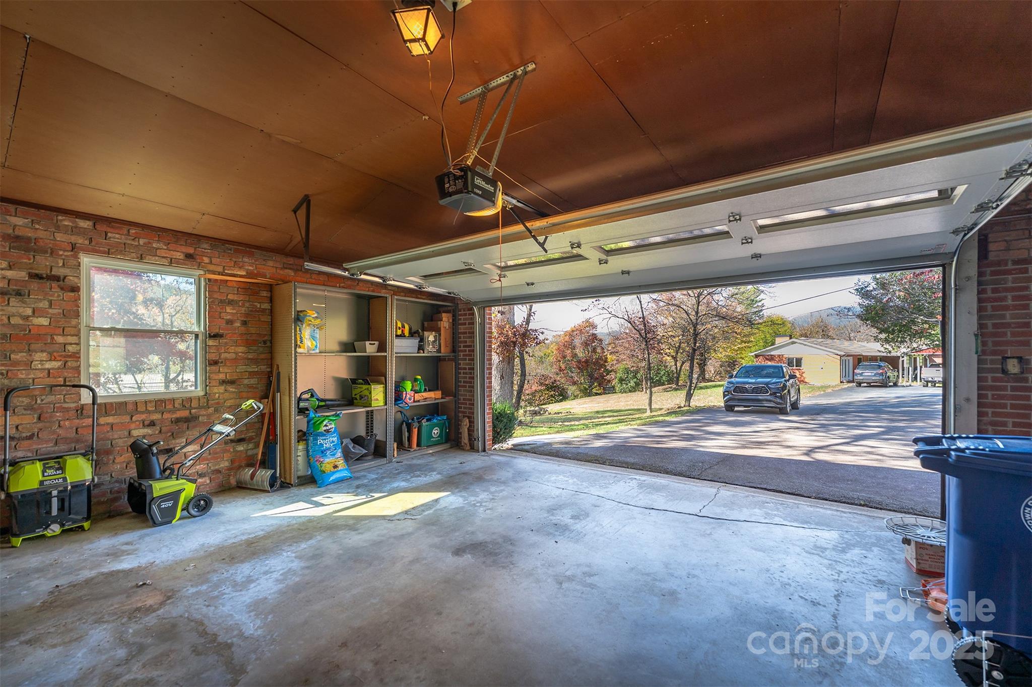 108 Hill Street Black Mountain NC 28711