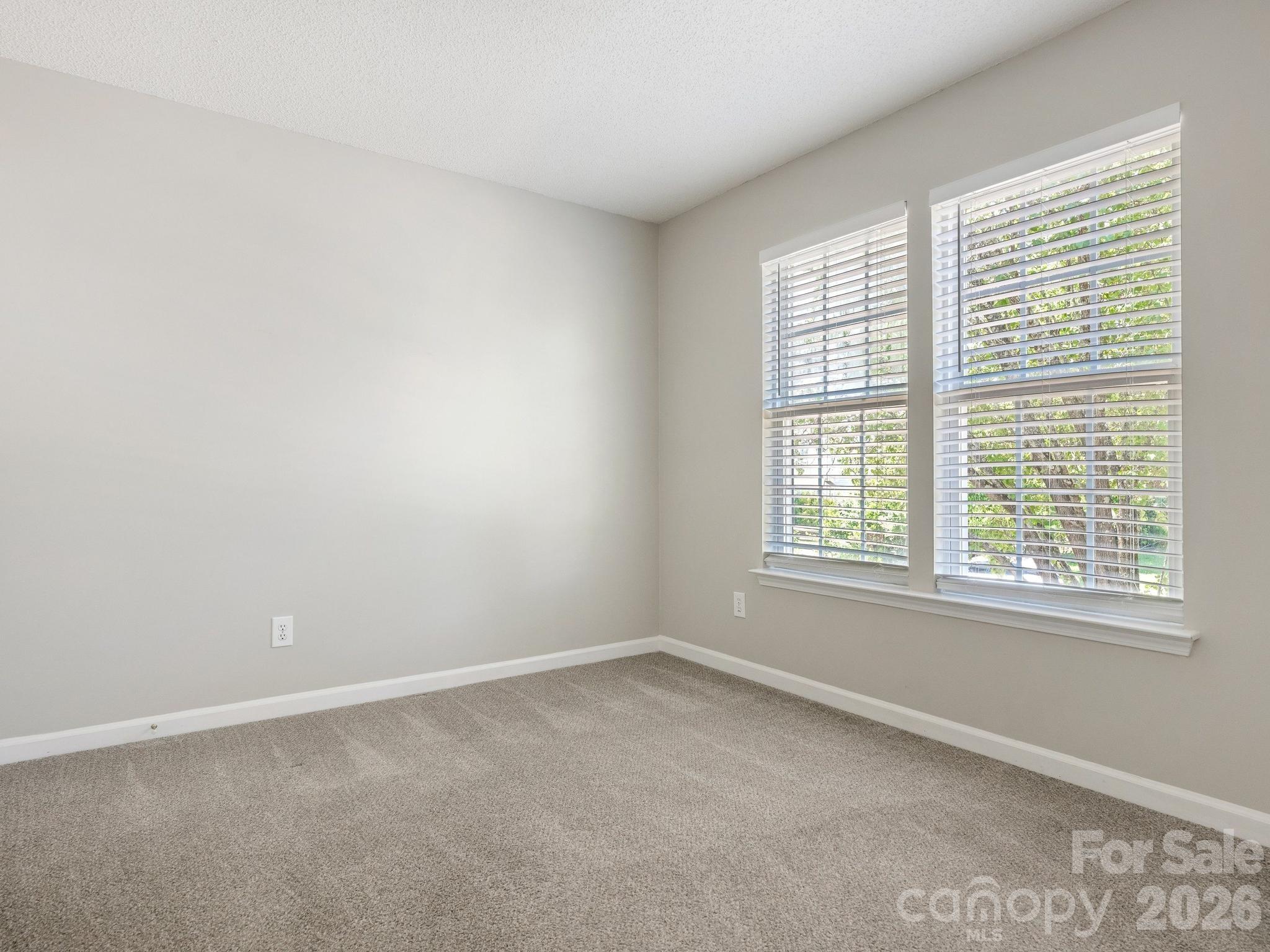 6208 Harburn Forest Drive Charlotte NC 28269