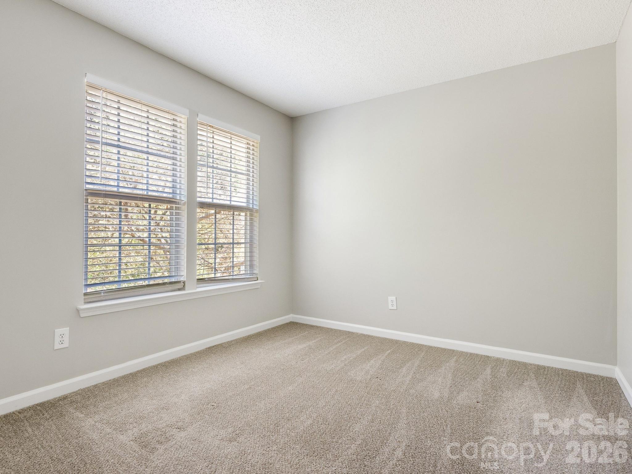 6208 Harburn Forest Drive Charlotte NC 28269