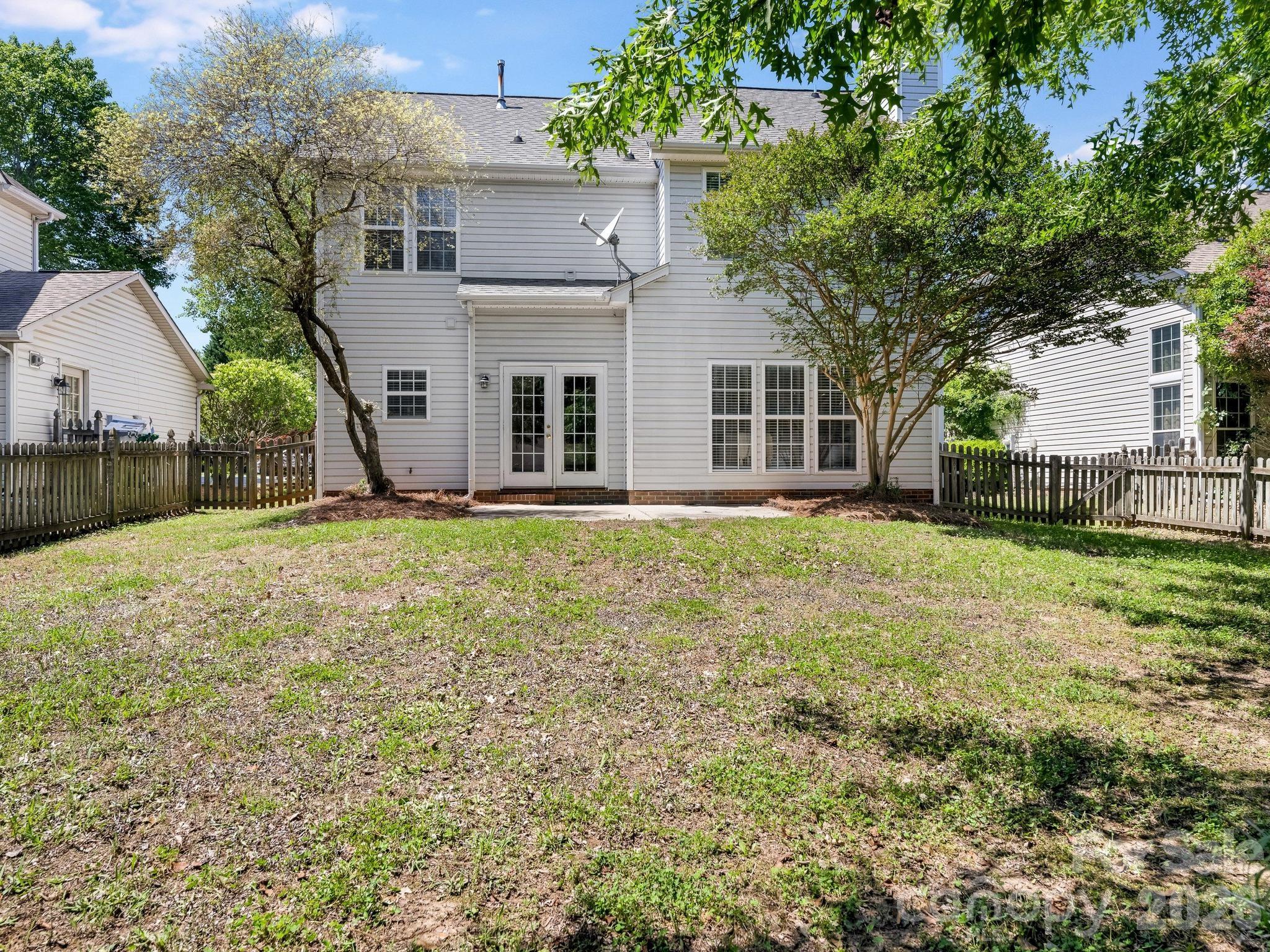 6208 Harburn Forest Drive Charlotte NC 28269