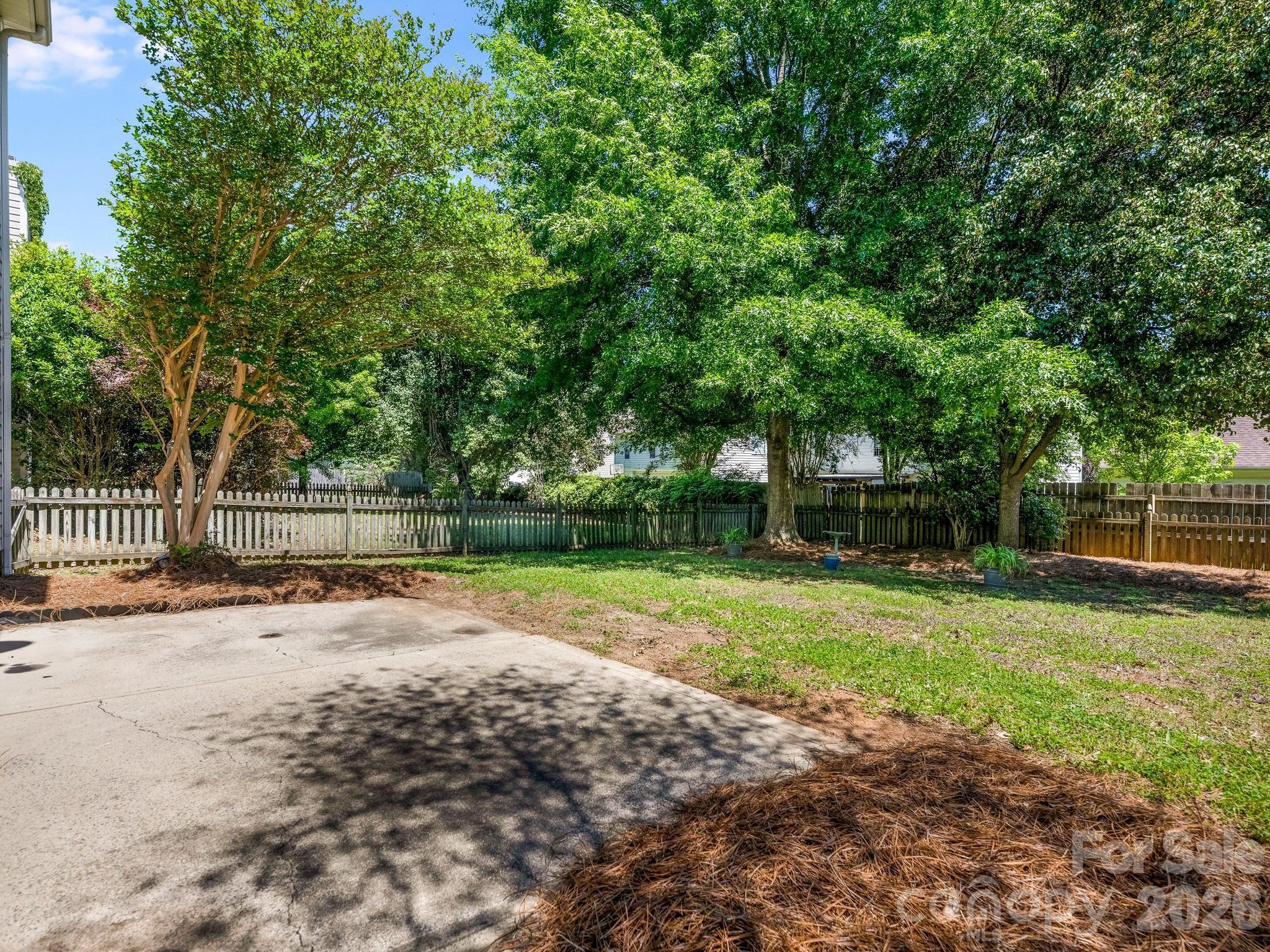 6208 Harburn Forest Drive Charlotte NC 28269