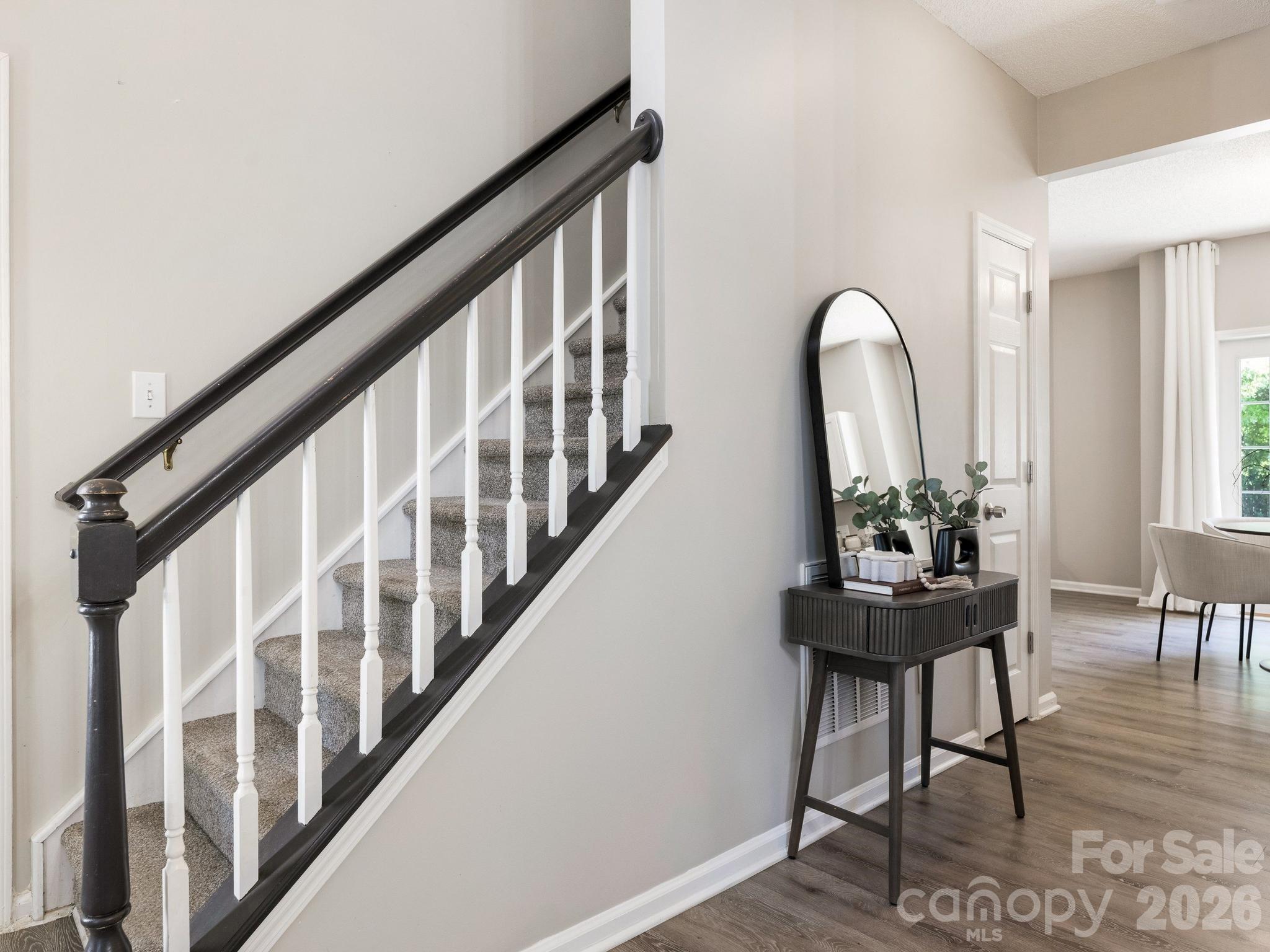 6208 Harburn Forest Drive Charlotte NC 28269