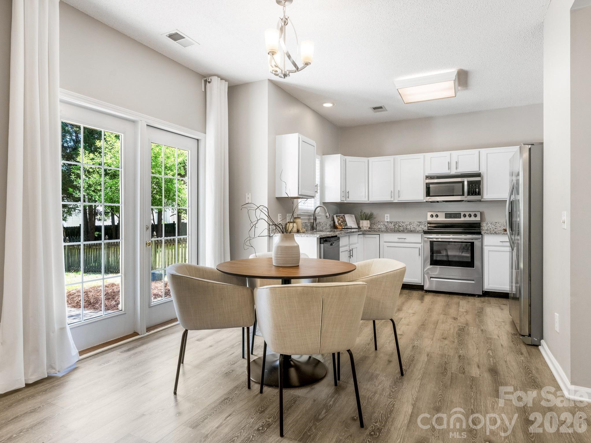 6208 Harburn Forest Drive Charlotte NC 28269