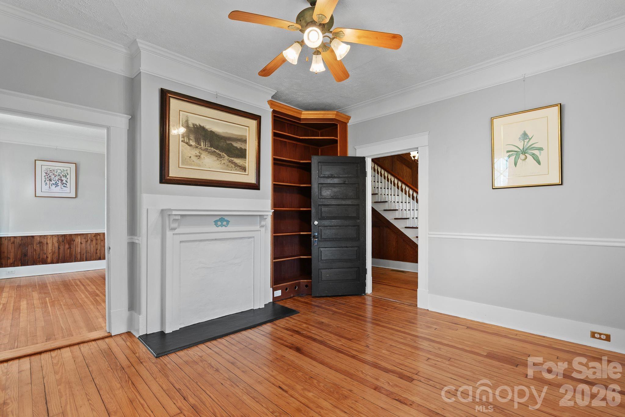 26 E Chestnut Street Asheville NC 28801