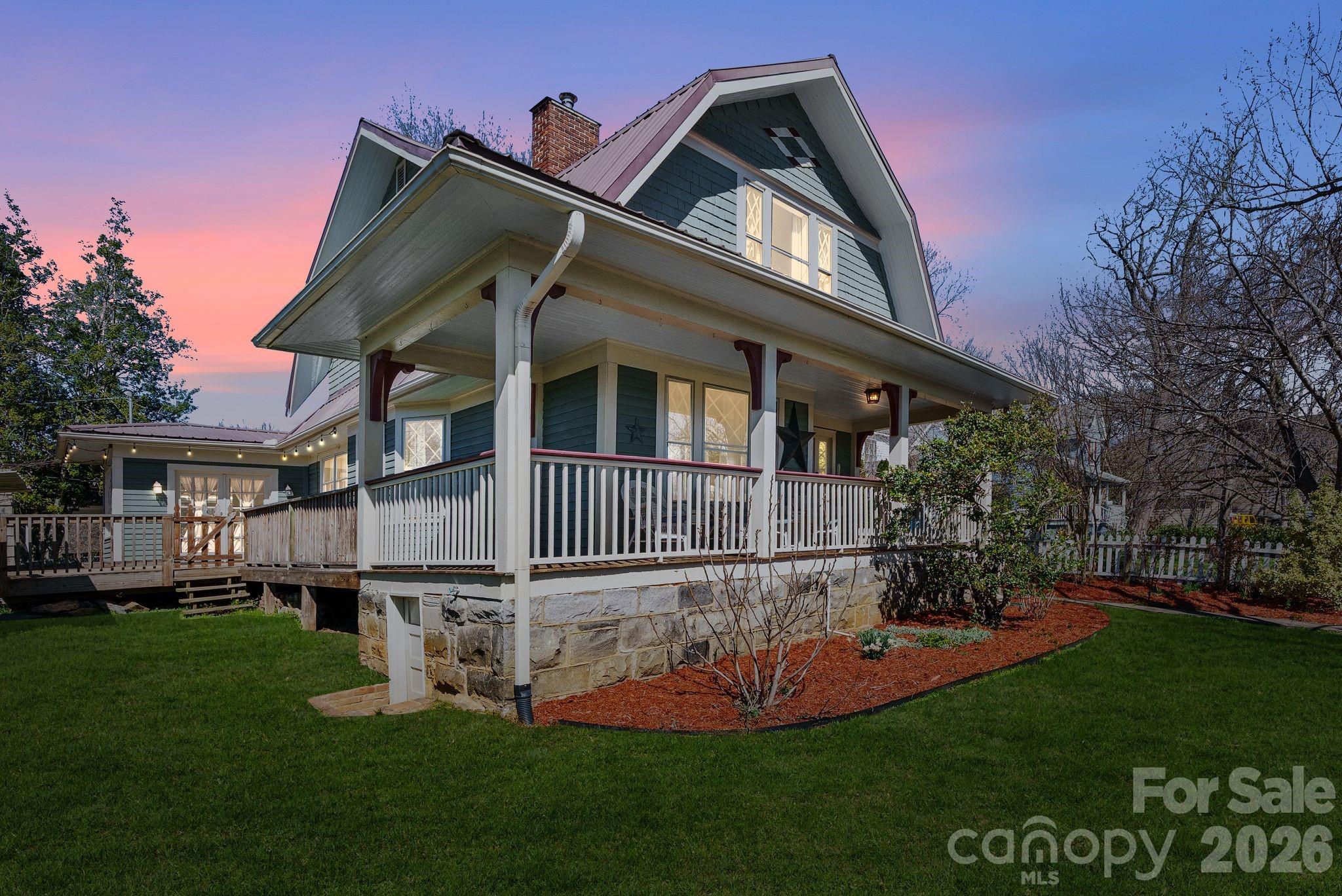 26 E Chestnut Street Asheville NC 28801