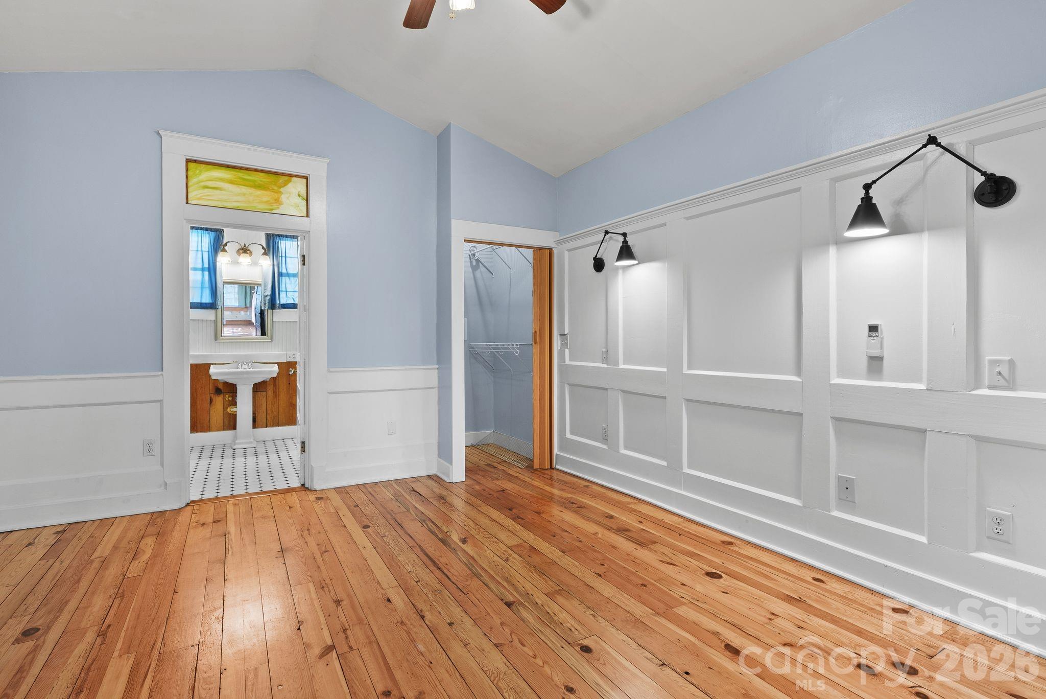 26 E Chestnut Street Asheville NC 28801