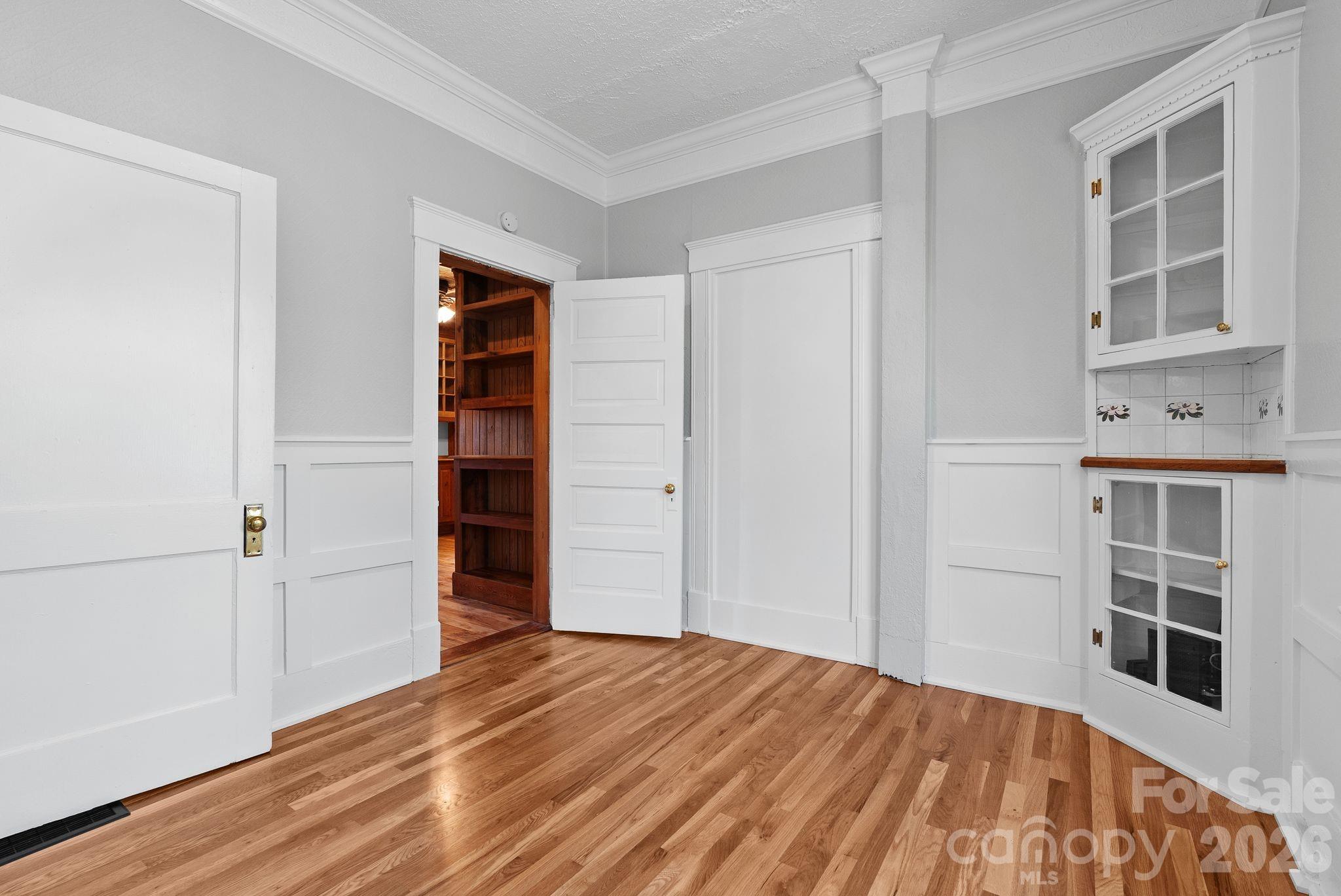 26 E Chestnut Street Asheville NC 28801