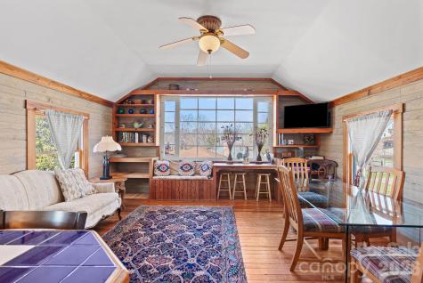 26 E Chestnut Street Asheville NC 28801