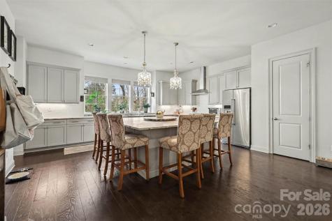 3030 Fairview Villa Court Charlotte NC 28209