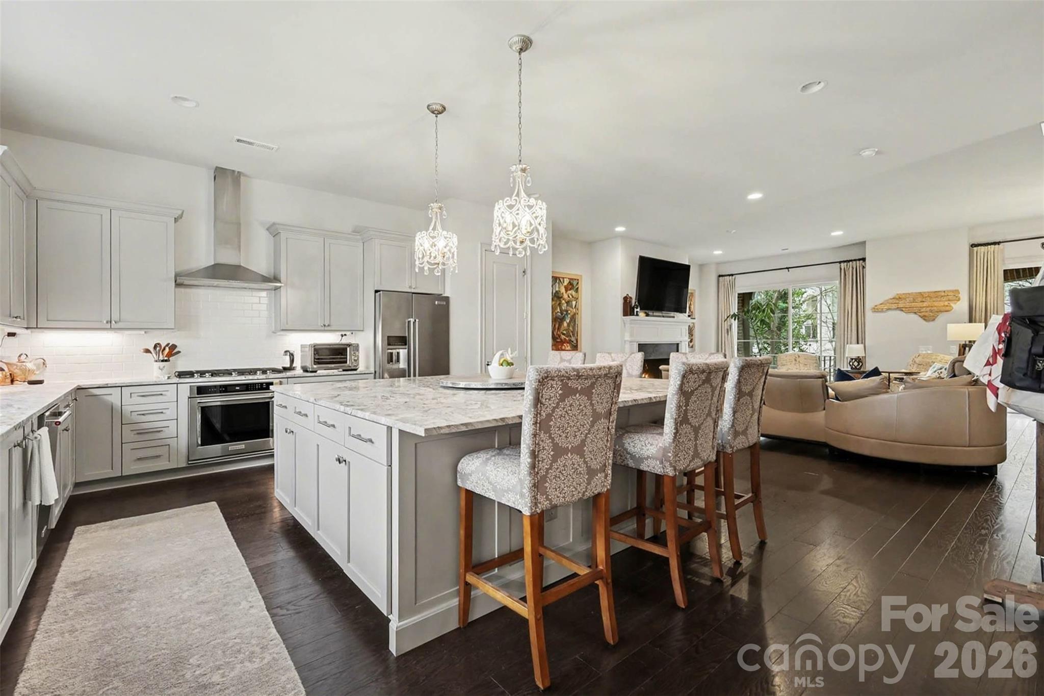 3030 Fairview Villa Court Charlotte NC 28209