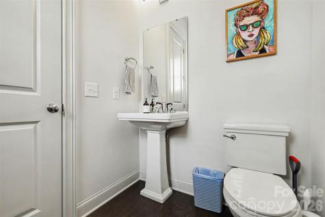 3030 Fairview Villa Court Charlotte NC 28209