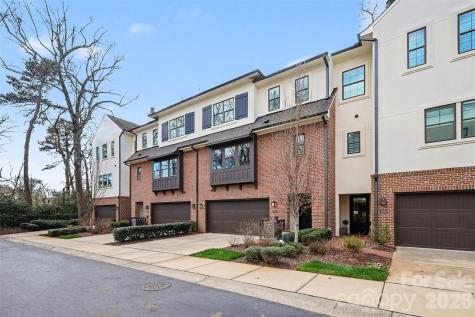 3030 Fairview Villa Court Charlotte NC 28209